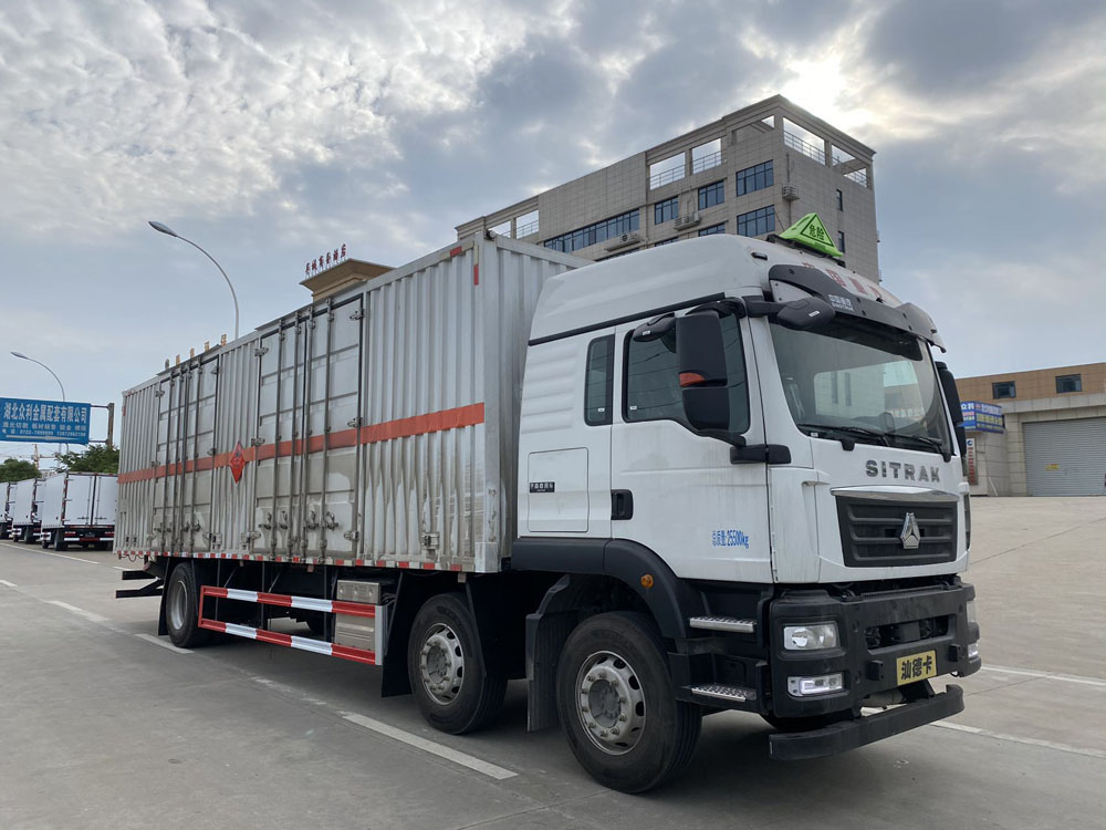 易燃液體廂式運輸車，廂式運輸車，楚勝汽車集團