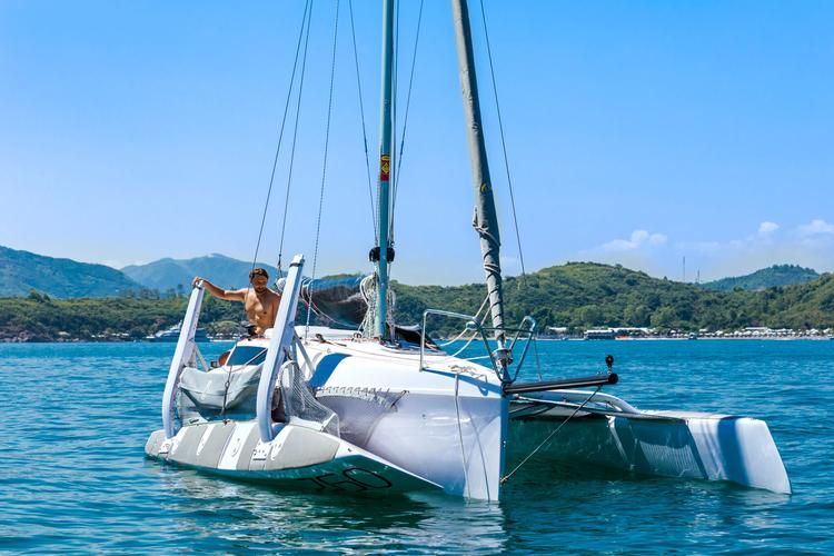 A Guide to Avoiding Pitfalls When Sailing Yachts and Sailboats: Essential Details on "In Excess" Operations and Safety Red Lines for Beginners 1 in excess yacht sailing tips_in excess yacht sailing tips_in excess yacht sailing tips