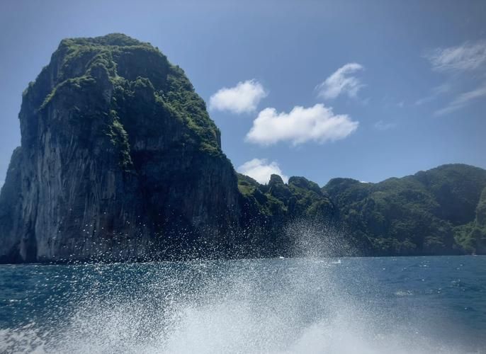 How Much Does It Really Cost to Charter a 4.2 Catamaran in Bali? Real Quotes and a Guide to Avoiding Pitfalls 1 catamaran bali 4.2 charter price_catamaran bali 4.2 charter price_catamaran bali 4.2 charter price