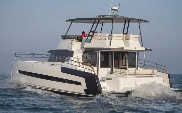 Where Are the Best Places to Go on a Catamaran? 8 Top Destinations Based on My 5 Years of Experience 2 catamaran boat best destinations_catamaran boat best destinations_catamaran boat best destinations