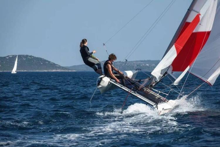 F50 Catamaran Comparison: A Comprehensive Analysis of Performance, Price, and User Experience 1 catamaran f50 comparison_catamaran f50 comparison_catamaran f50 comparison