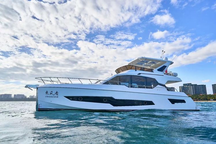 Should You Buy or Rent a Yacht? A Practical Guide to Avoiding Pitfalls When Buying, Selling, or Renting Luxury Yachts 1 luxury yachts for sale charter tips_luxury yachts for sale charter tips_luxury yachts for sale charter tips