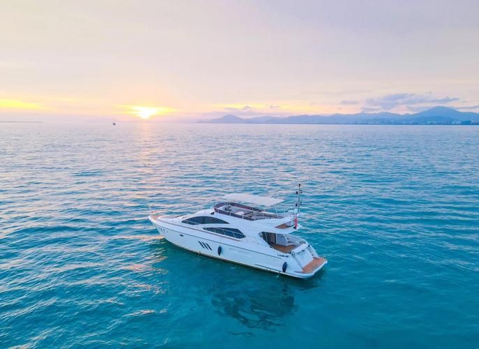 Must-Read Before Chartering a Yacht: A Guide to Avoiding Pitfalls in Yacht Chartering—A Secret Tip from Europeans and Americans 1 yacht charter sailing tips_yacht charter sailing tips_yacht charter sailing tips